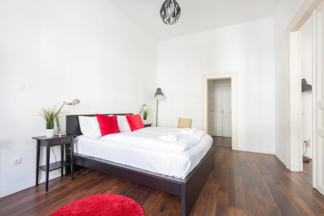 Apartmán Red Dot One - New Unit In Heart Of Jewish Quarter Budapešť Exteriér fotografie
